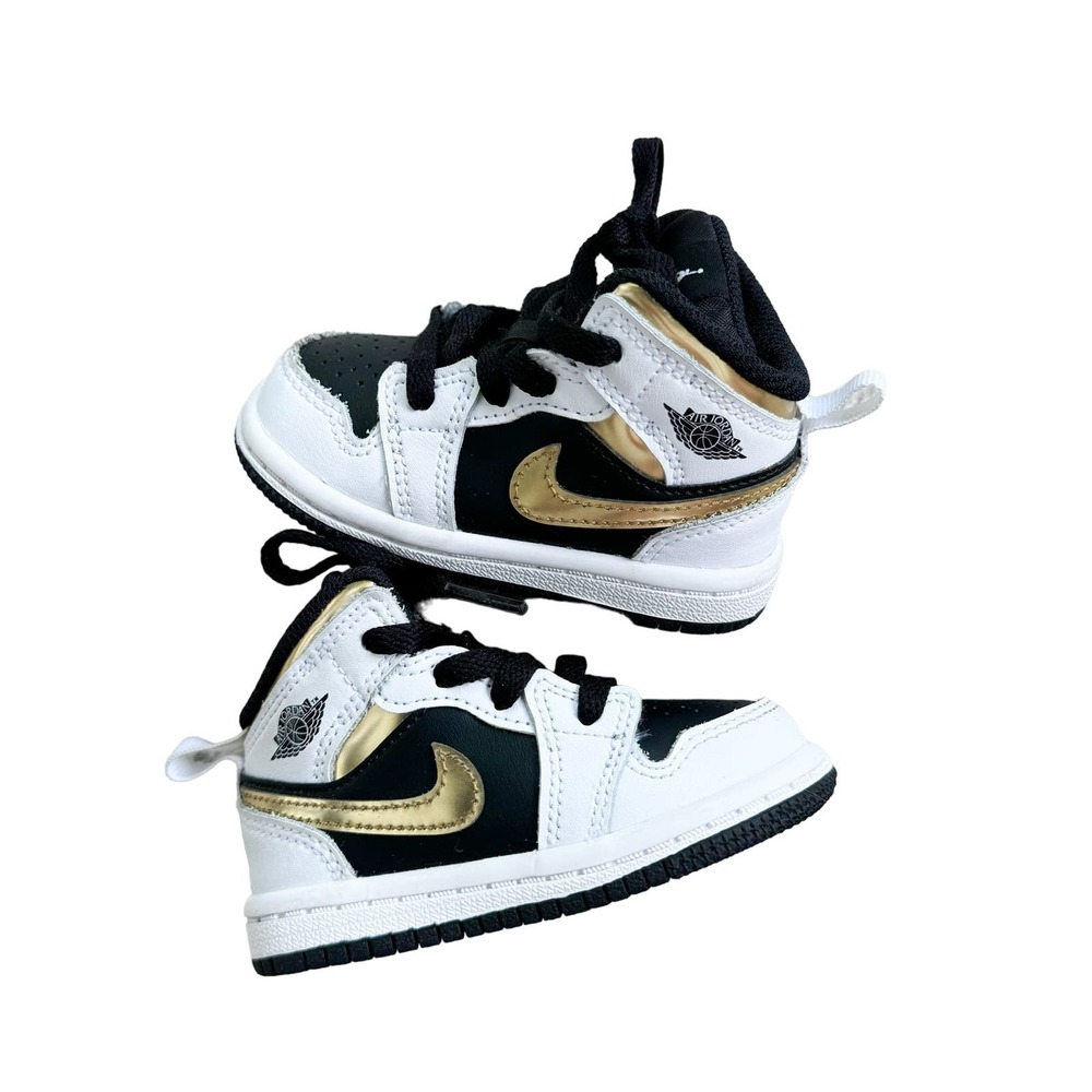 Nike Kids High-Top Sneakers White Black Gold Swoosh